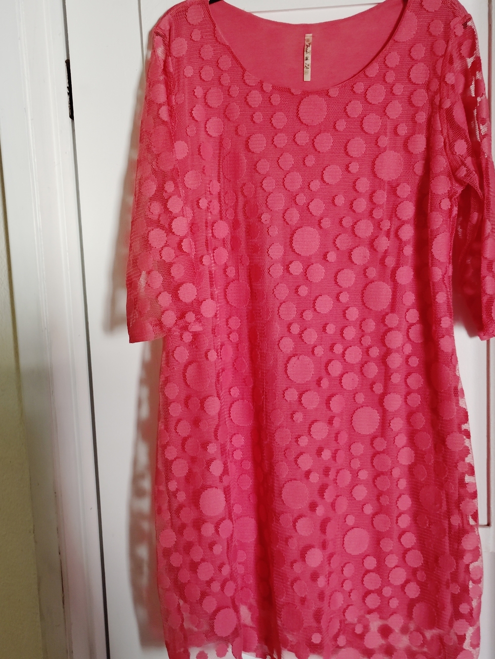 Fresh of LA Textured Dot Midi Dress in Bright Pink Size Large